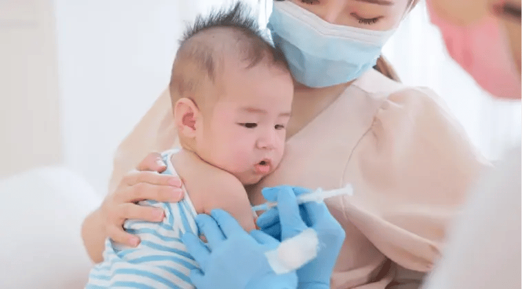 baby undergoing vaccination